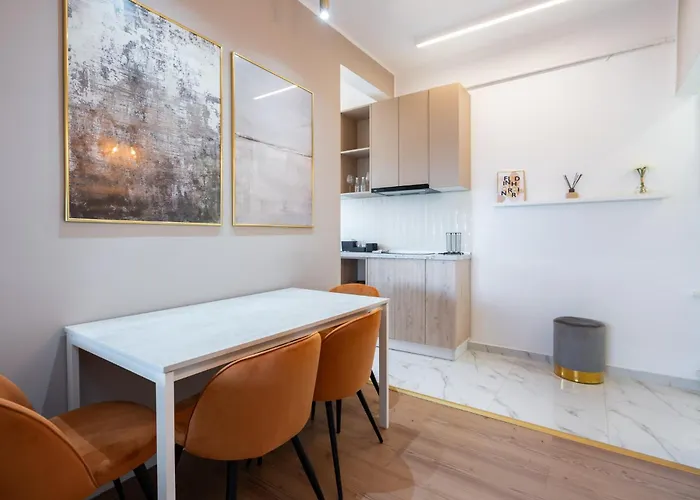 Sunset - Luxury On Calea Victoriei Bukareszt