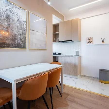 Sunset - Luxury On Calea Victoriei Βουκουρέστι