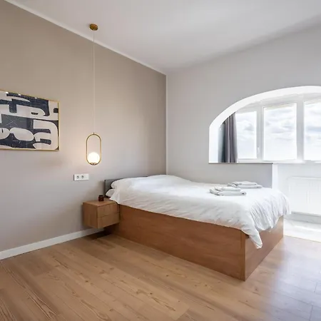 Sunset - Luxury On Calea Victoriei Βουκουρέστι