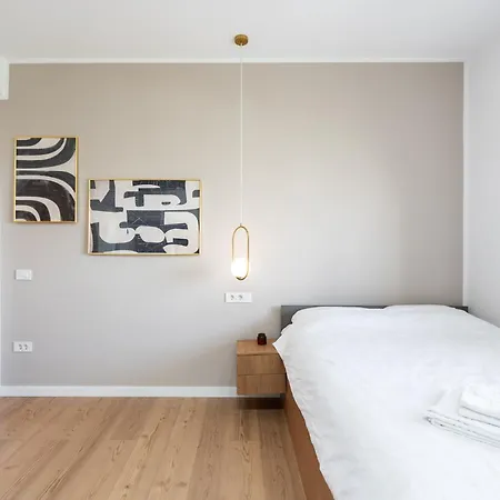 Sunset - Luxury On Calea Victoriei Apartment